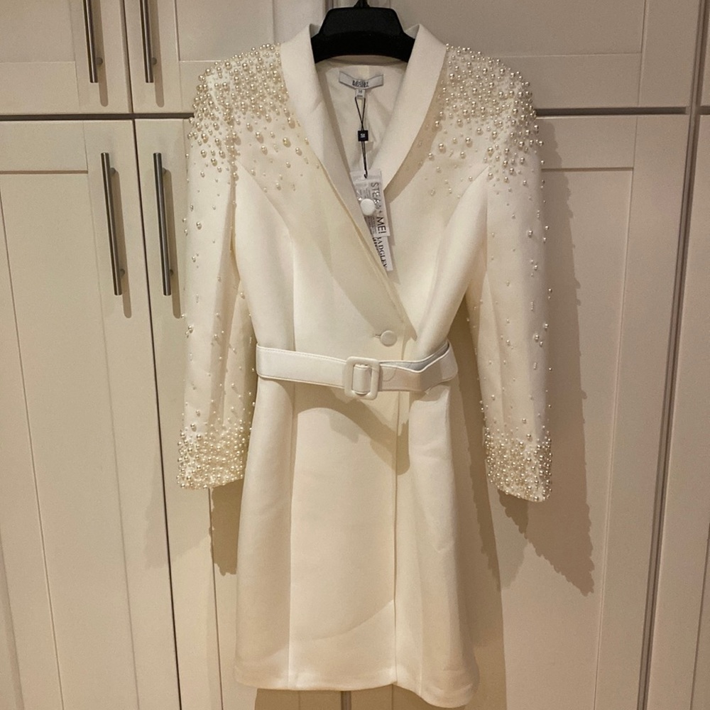 *BRAND NEW* Badgley Mischka Pearl-Embellished Cocktail Dress. Never worn!!